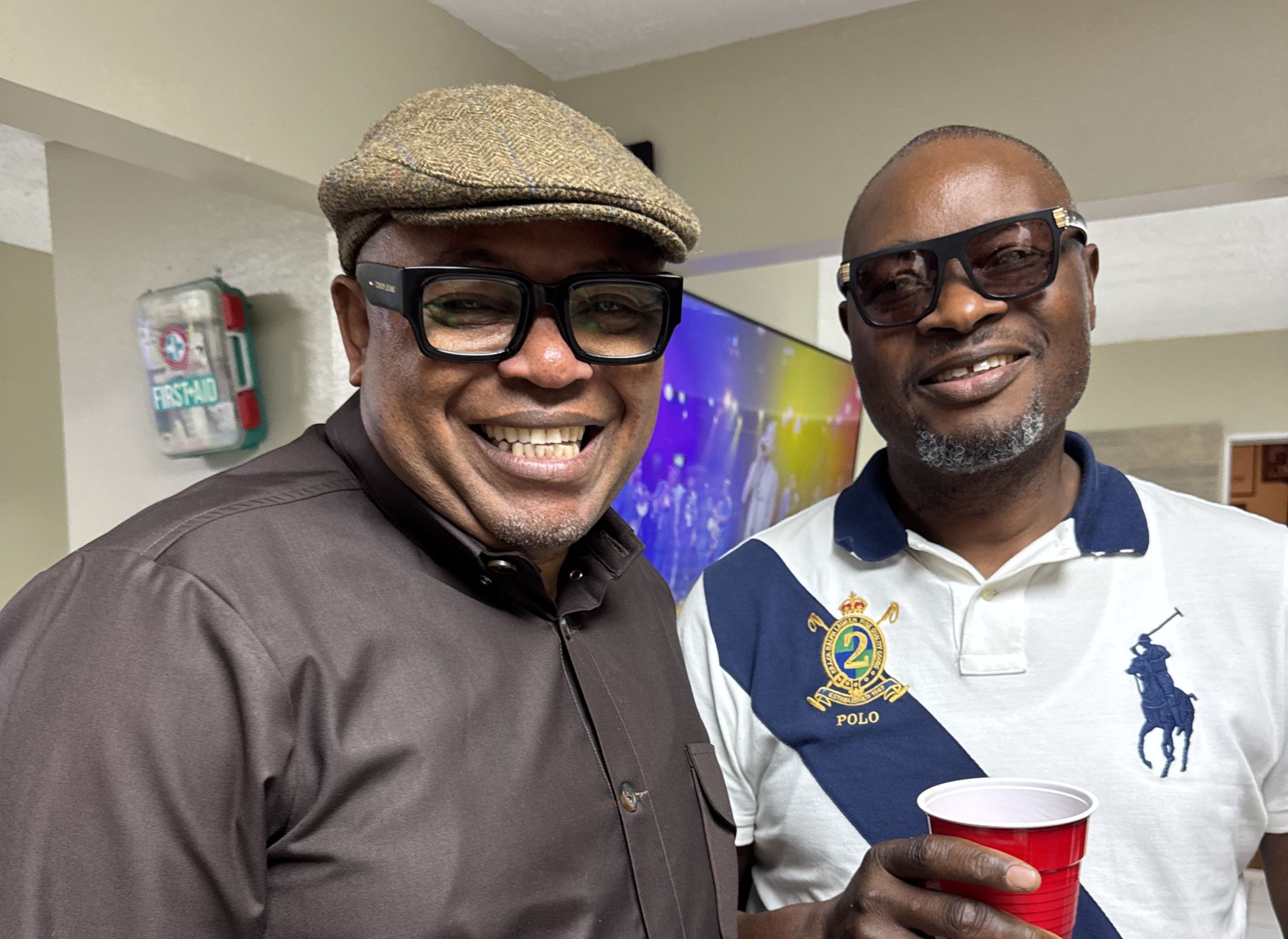 eko-club-houston-members-unwind-at-friday-night-hangout